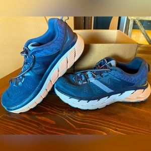 Women’s Hoka Gaviota 2